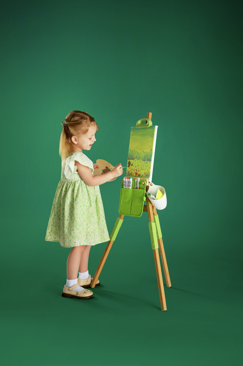 Portable Bamboo Easel